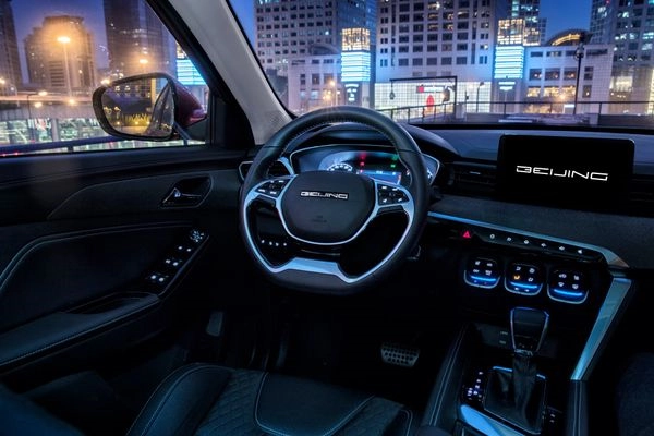 TECNOLOGÍA, DISEÑO Y UN AMPLIO ESPACIO INTERIOR