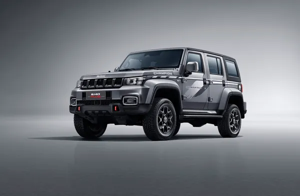 BJ40 PLUS - 01