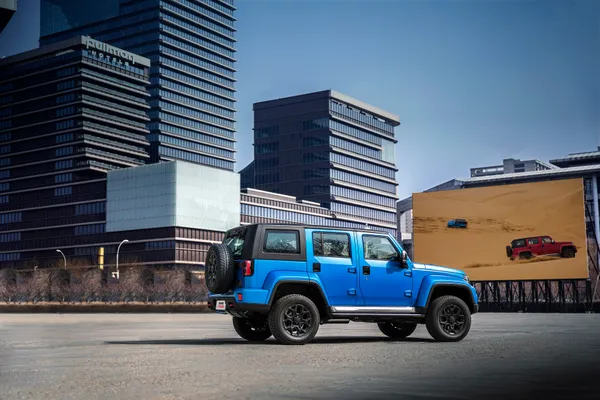 BJ40 PLUS - 09