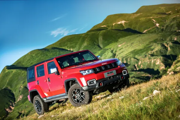 BJ40 PLUS - 32