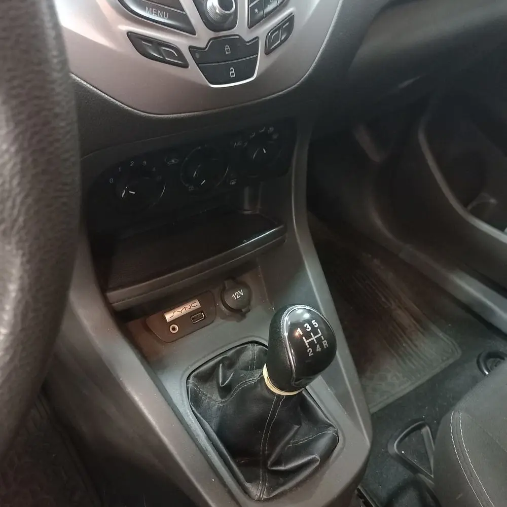FORD KA 2017 4x2 NAFTA Miniatura 5