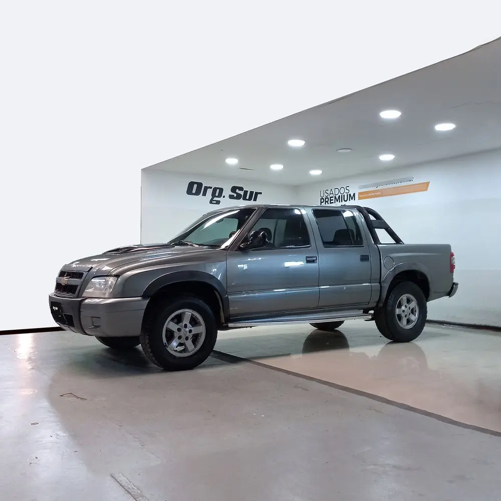 CHEVROLET S-10