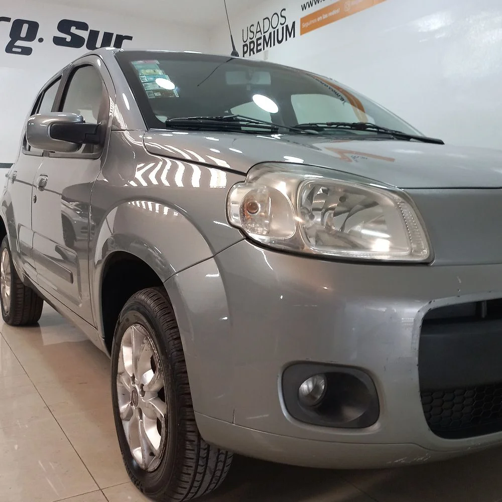 FIAT Uno EVO 2014 4x2 NAFTA Miniatura 2