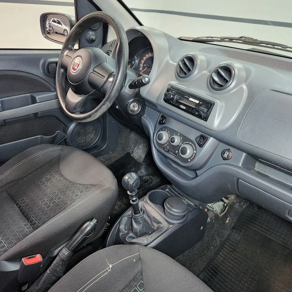 FIAT Uno EVO 2014 4x2 NAFTA Miniatura 8