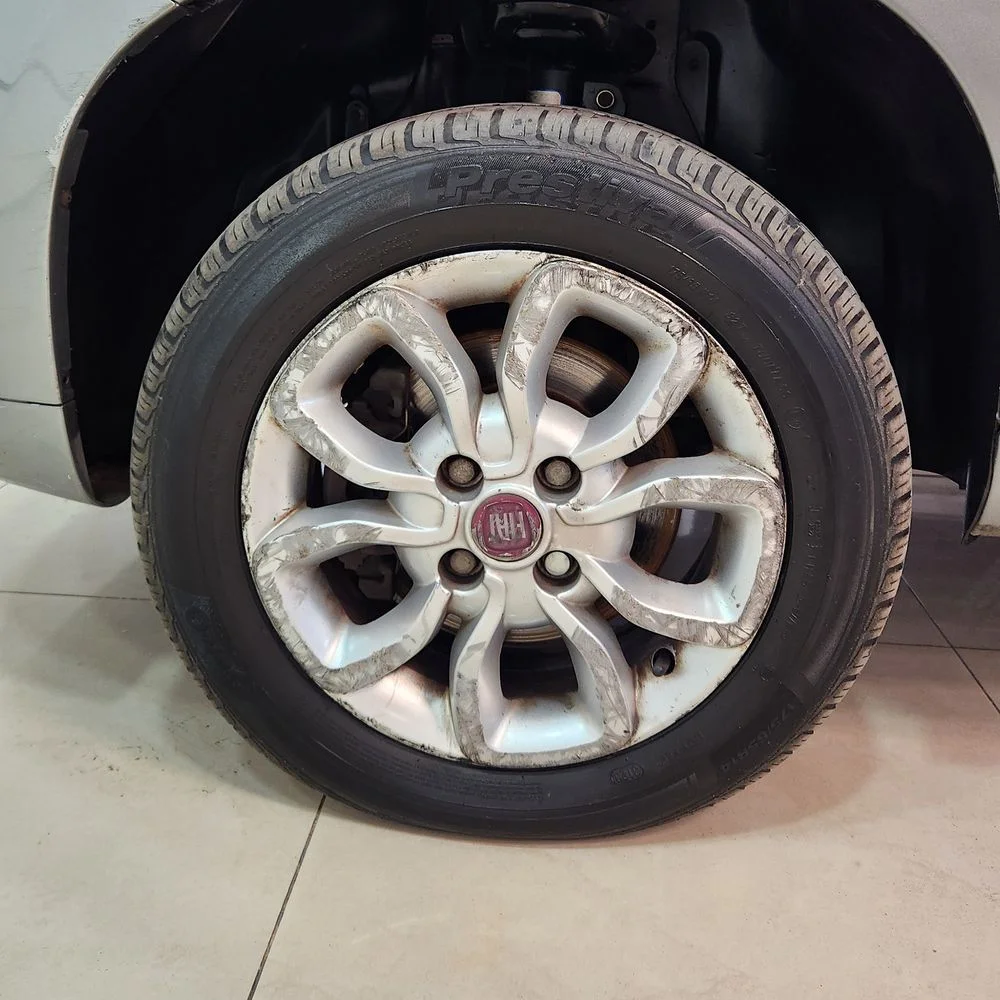 FIAT Uno EVO 2014 4x2 NAFTA Miniatura 14