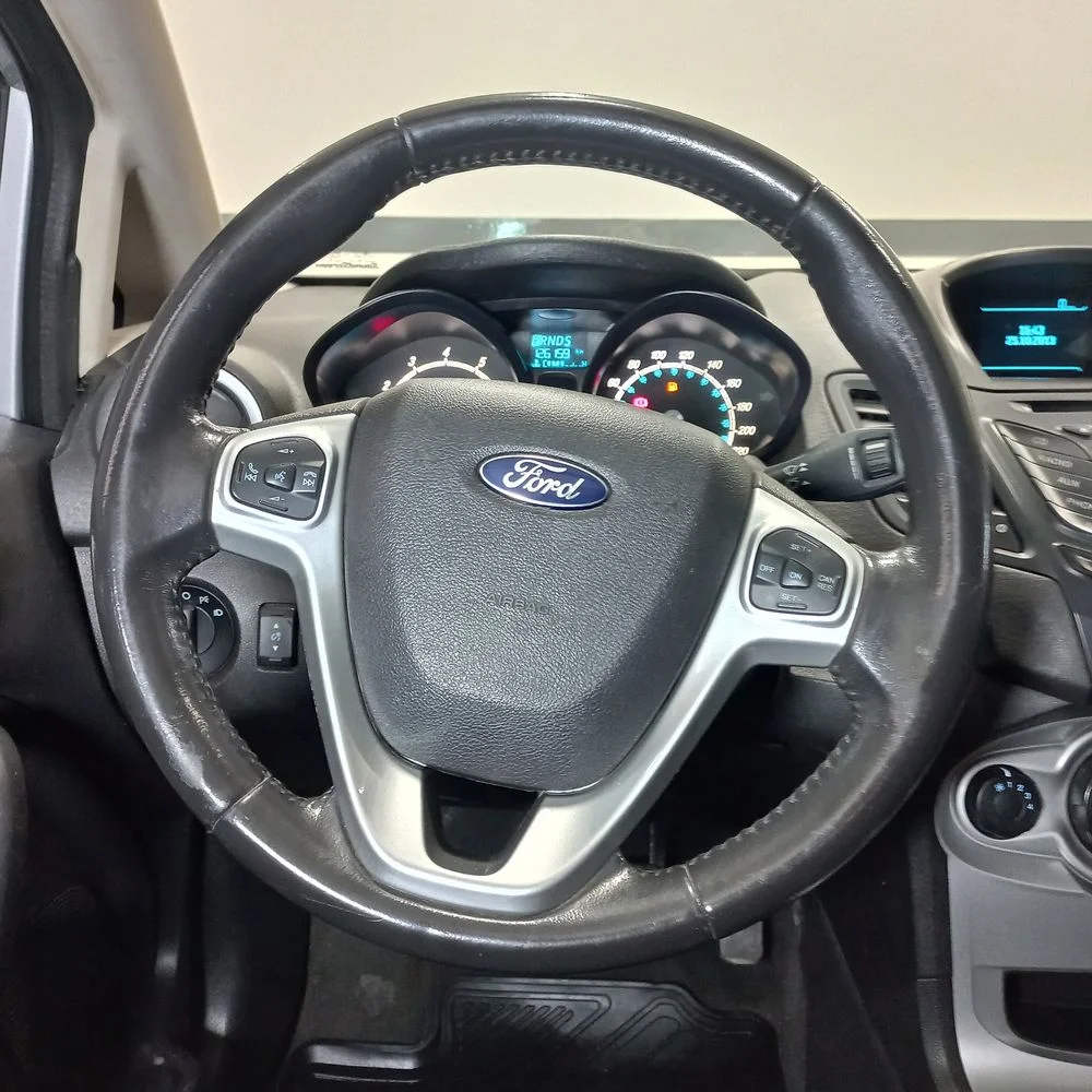 FORD Fiesta KD 2014 4x2 NAFTA Miniatura 13
