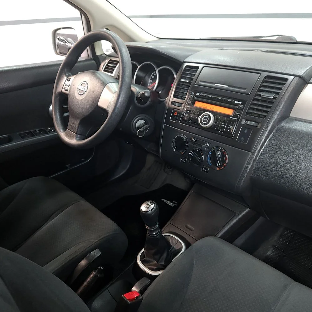 NISSAN Tiida 2014 4x2 NAFTA Miniatura 9