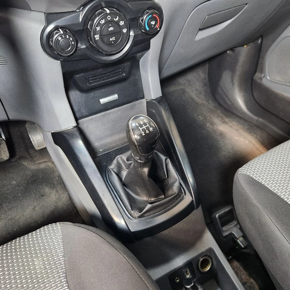 FORD EcoSport KD 2014 4x2 DIESEL Miniatura 5