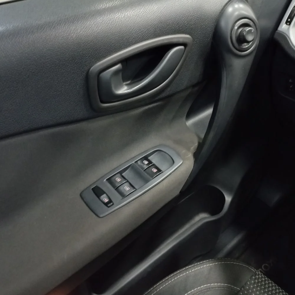 RENAULT Koleos 2014 4x2 NAFTA Miniatura 16