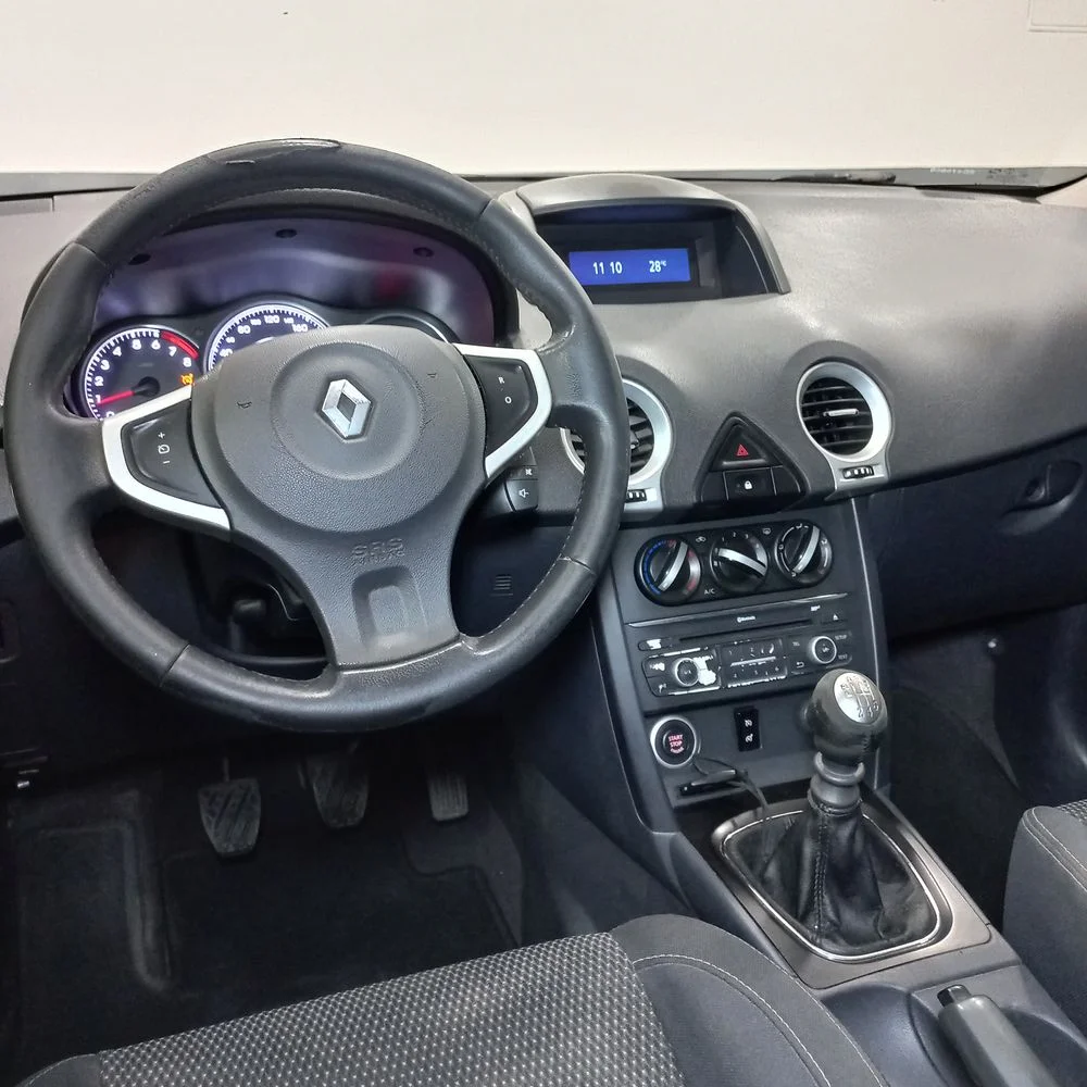 RENAULT Koleos 2014 4x2 NAFTA Miniatura 17