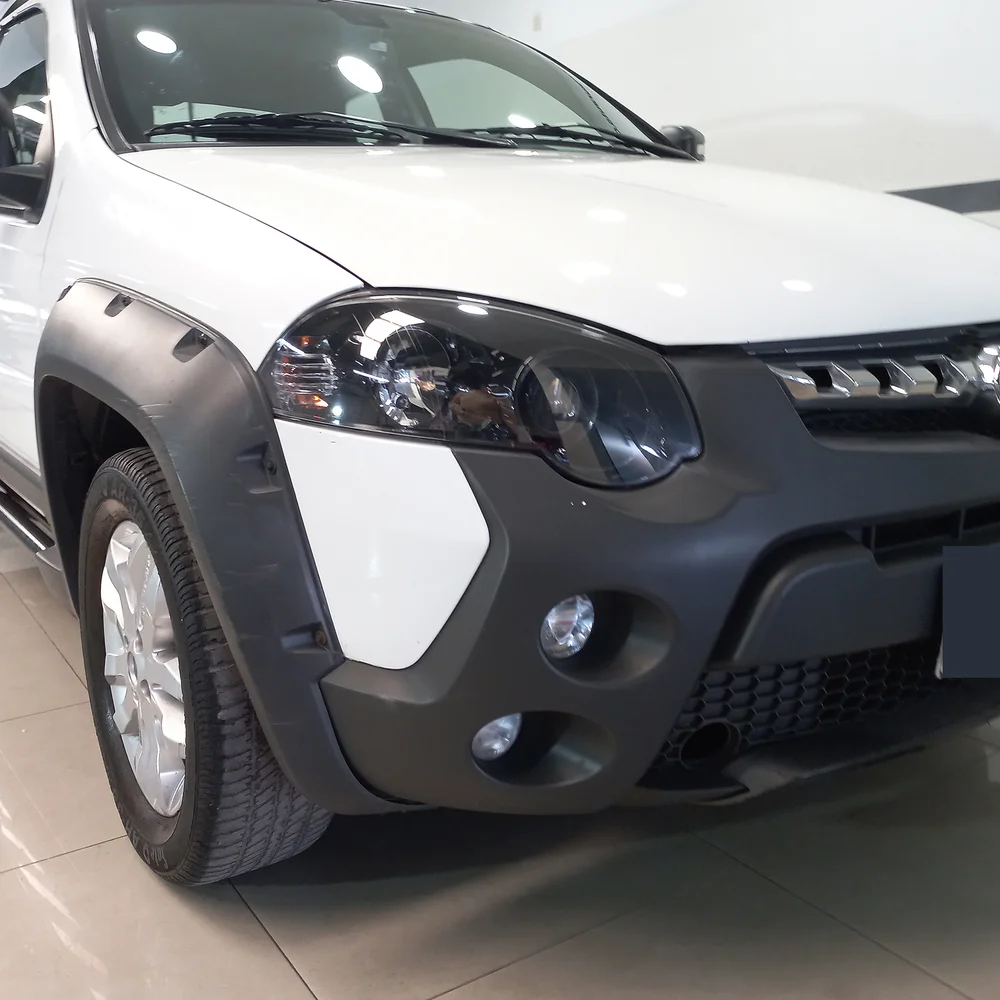 FIAT Strada 2018 4x2 NAFTA Miniatura 9