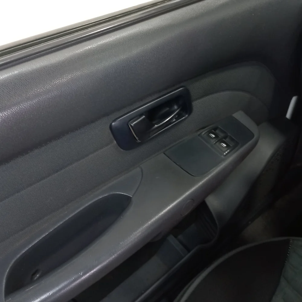 FIAT Strada 2018 4x2 NAFTA Miniatura 14