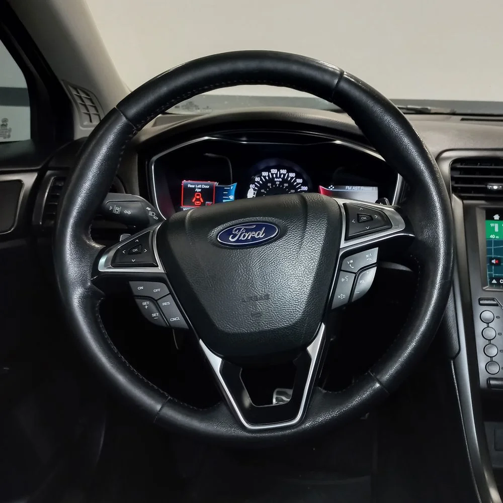 FORD Mondeo 2018 4x2 NAFTA Miniatura 14