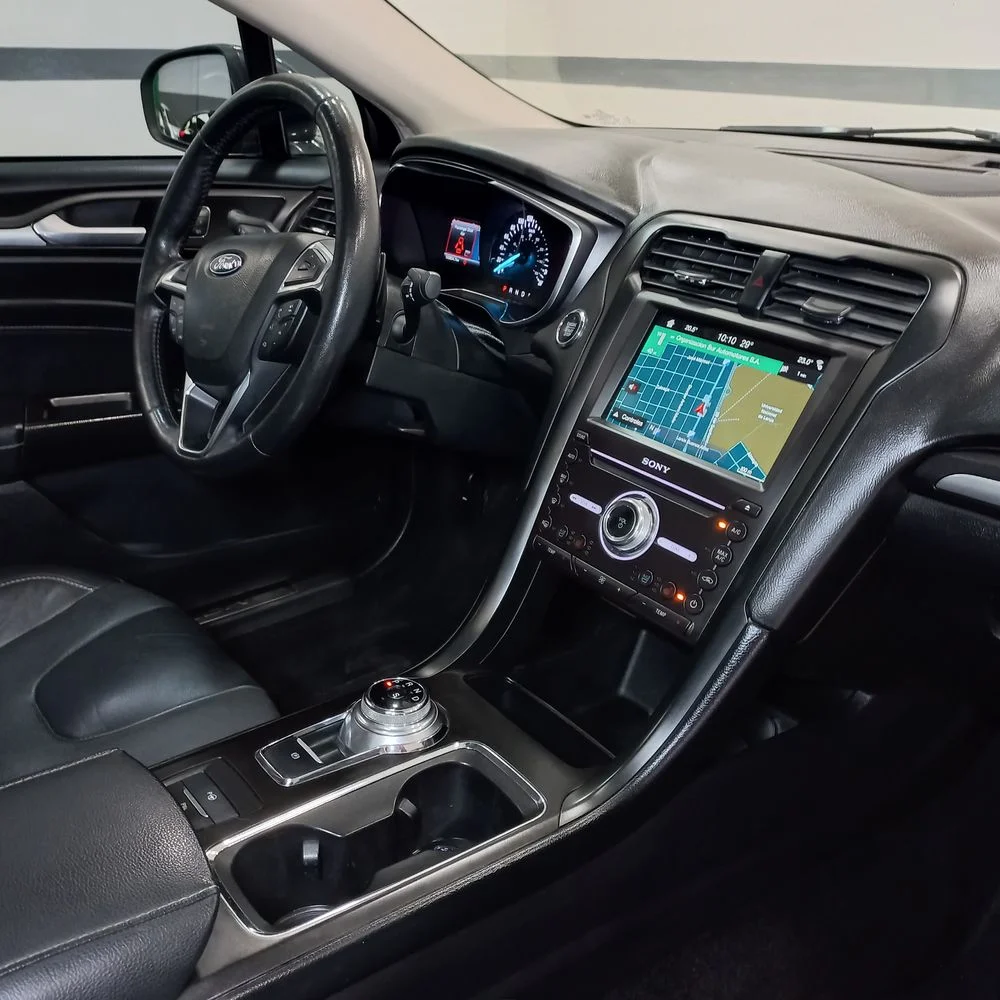 FORD Mondeo 2018 4x2 NAFTA Miniatura 19