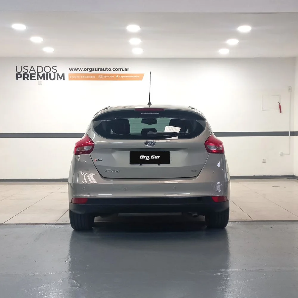 FORD Focus III 2016 4x2 NAFTA Miniatura 6