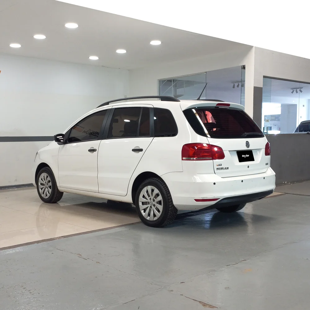 VW Suran 2015 4x2 NAFTA Miniatura 7