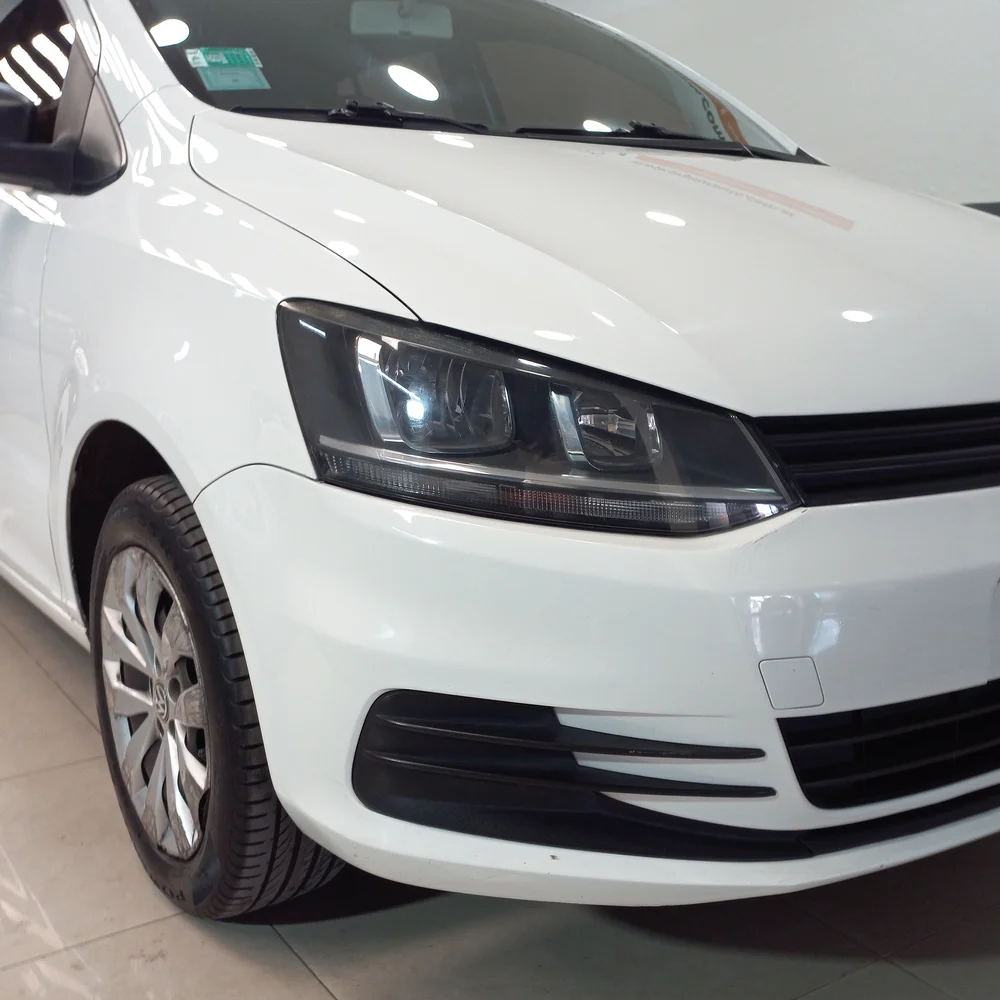 VW Suran 2015 4x2 NAFTA Miniatura 11