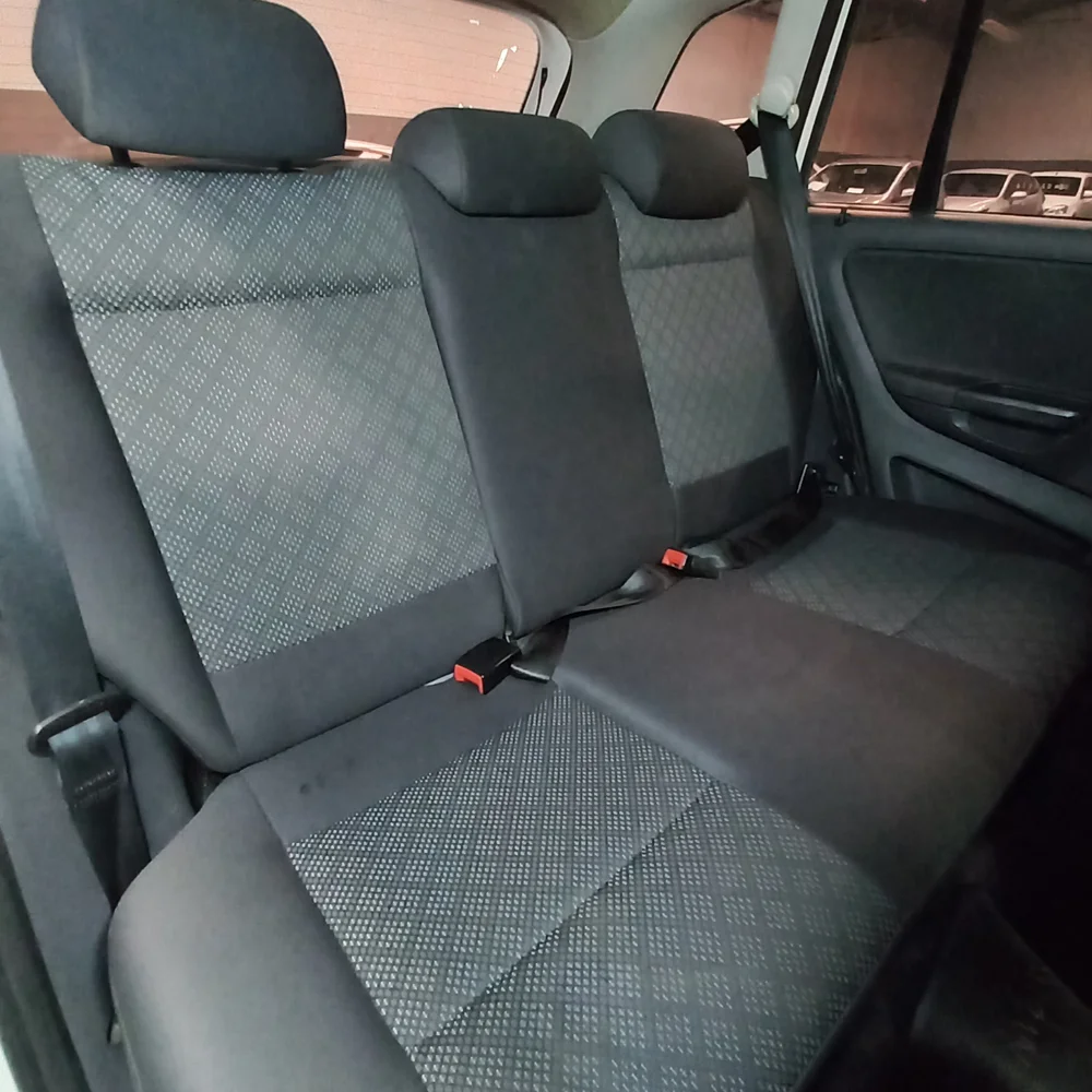 VW Suran 2015 4x2 NAFTA Miniatura 19