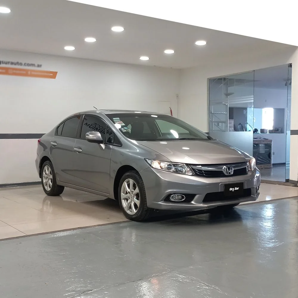 HONDA Civic 2013 4x2 NAFTA Miniatura 3