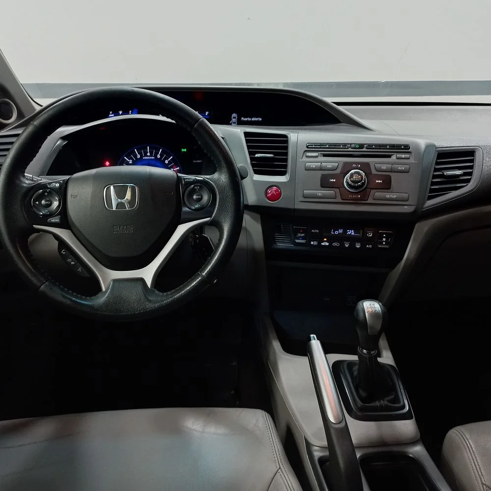HONDA Civic 2013 4x2 NAFTA Miniatura 12