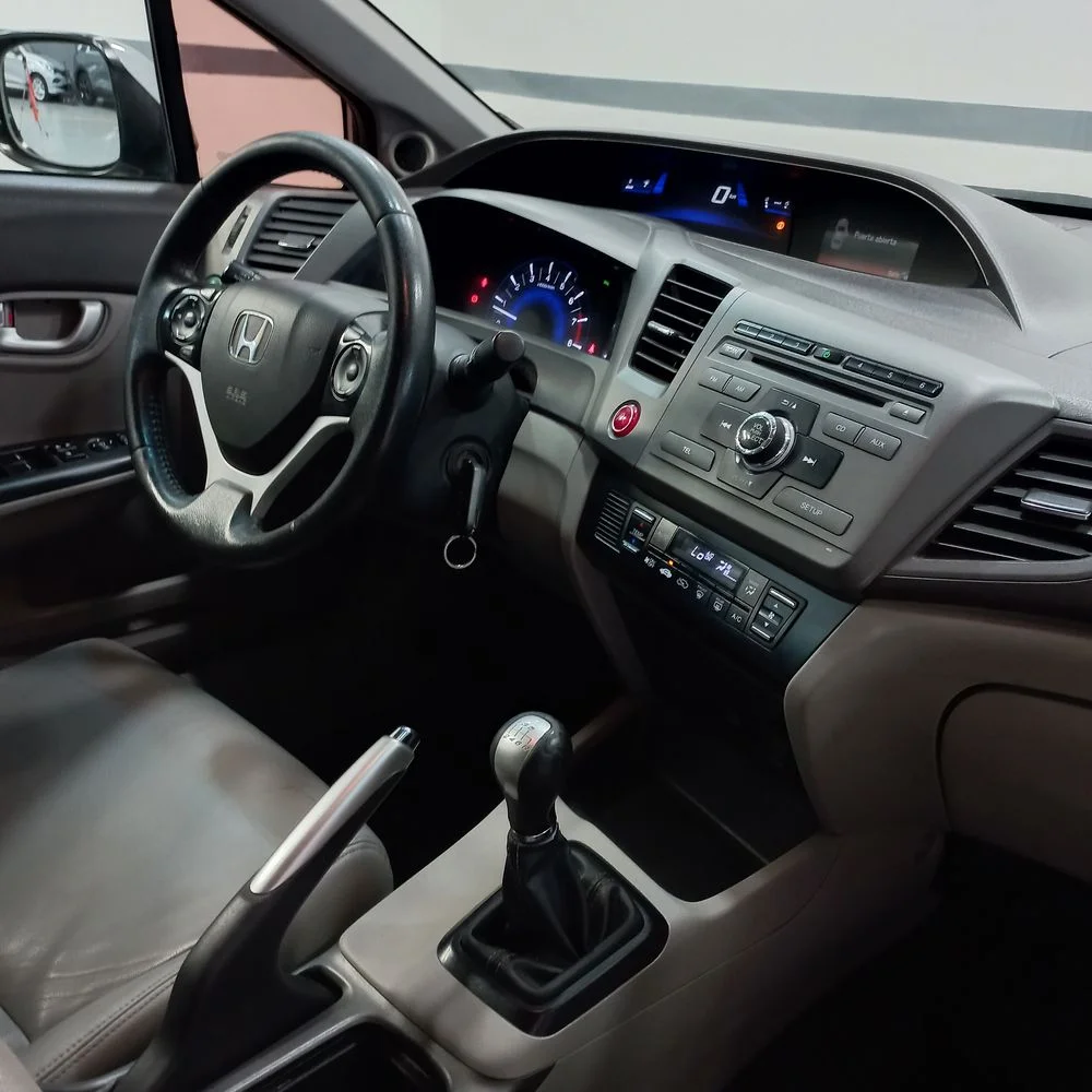 HONDA Civic 2013 4x2 NAFTA Miniatura 17