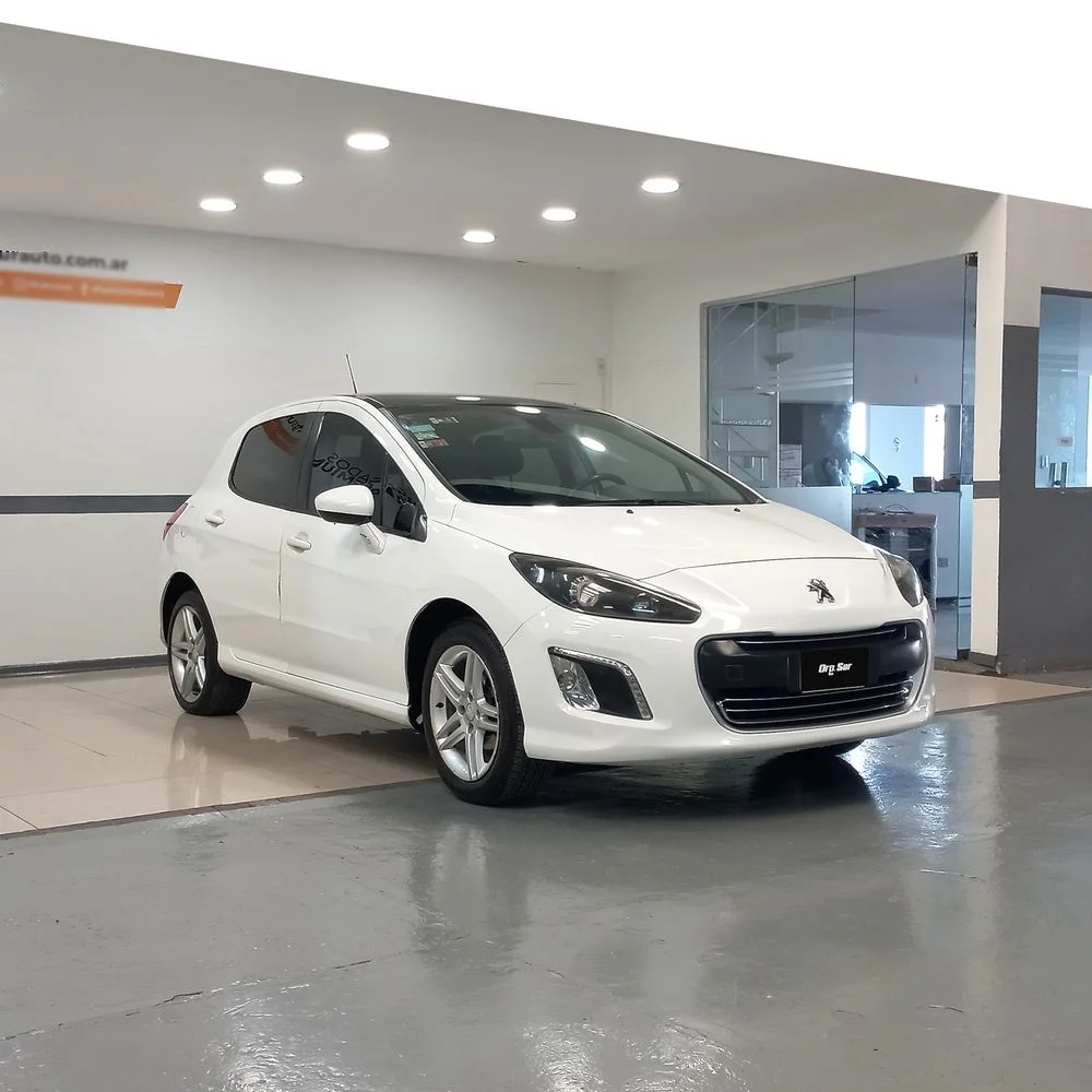 PEUGEOT 308 2014 4x2 NAFTA Miniatura 3