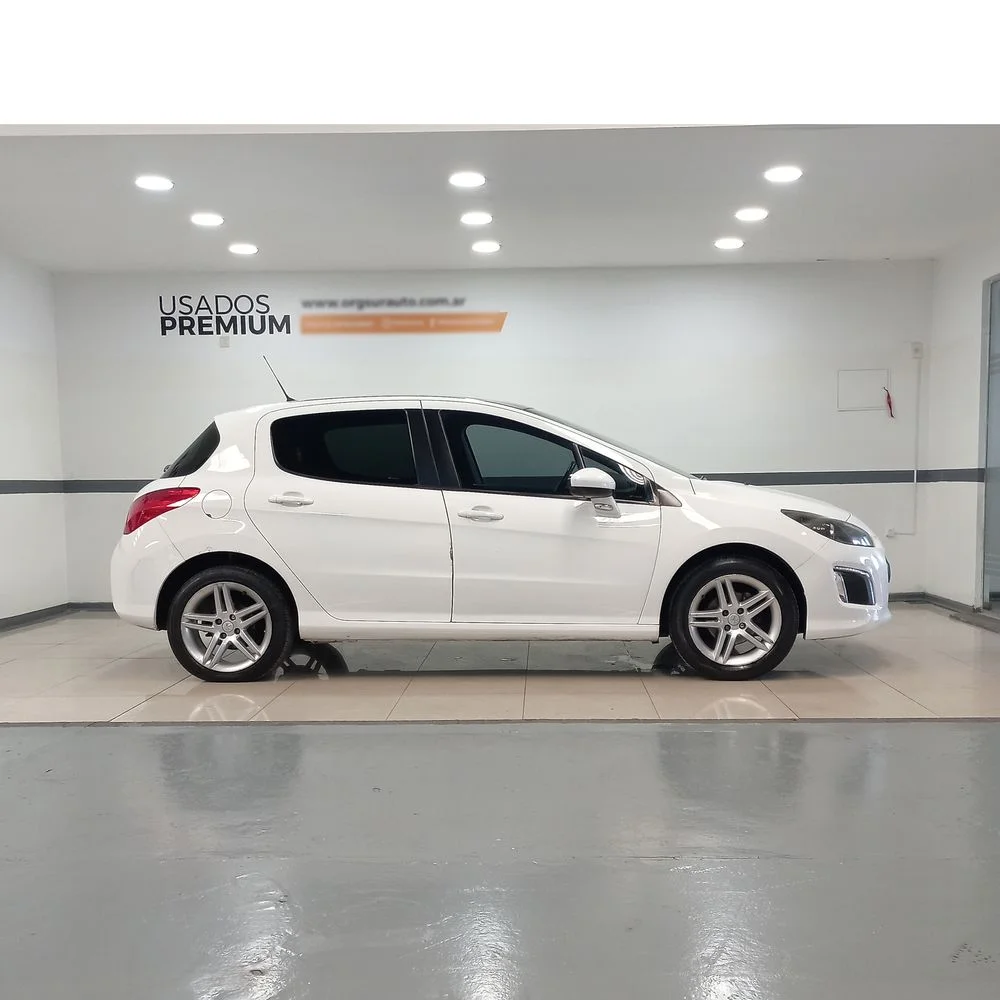 PEUGEOT 308 2014 4x2 NAFTA Miniatura 4