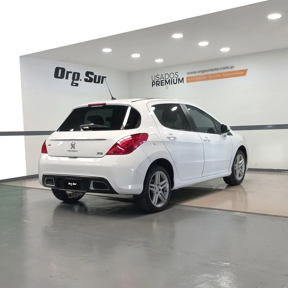 PEUGEOT 308 2014 4x2 NAFTA Miniatura 5