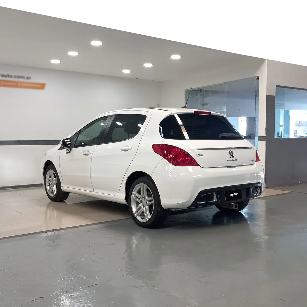PEUGEOT 308 2014 4x2 NAFTA Miniatura 7