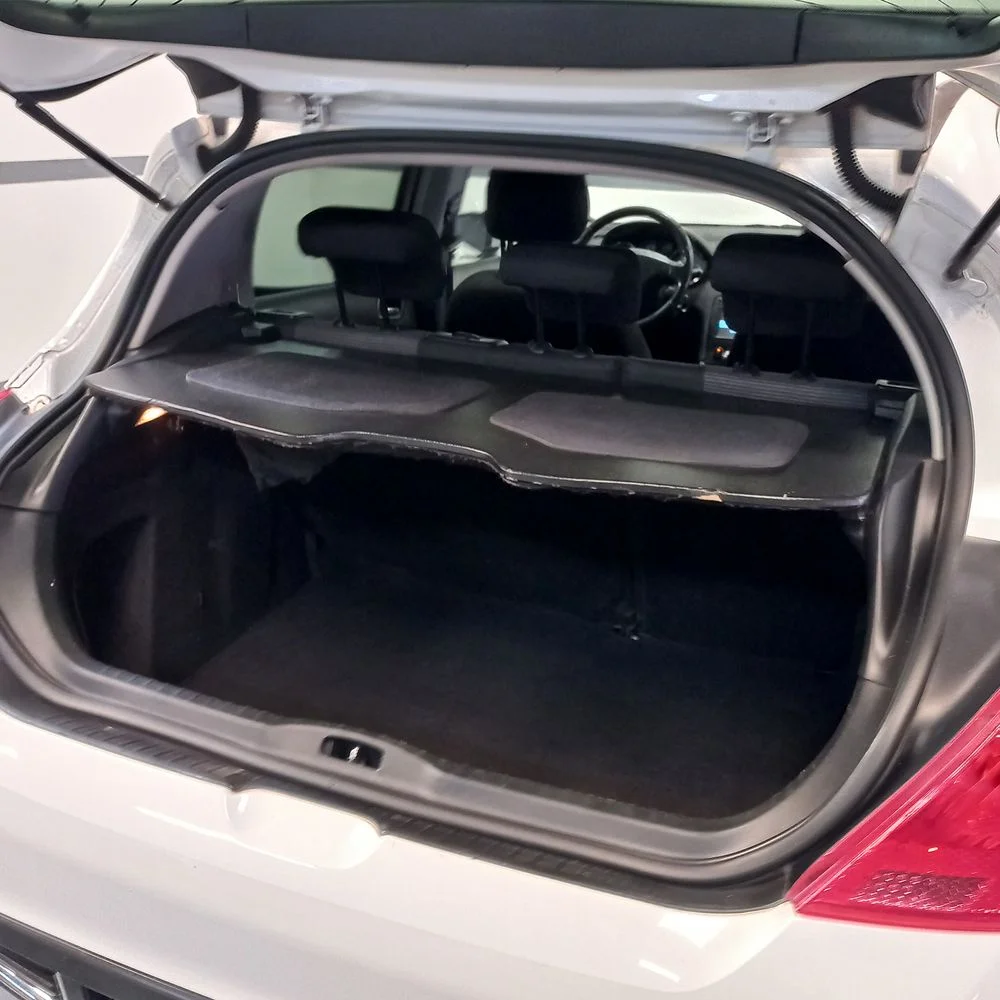 PEUGEOT 308 2014 4x2 NAFTA Miniatura 10