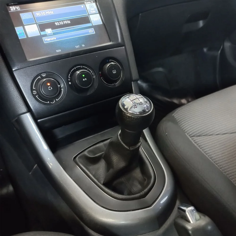 PEUGEOT 308 2014 4x2 NAFTA Miniatura 14