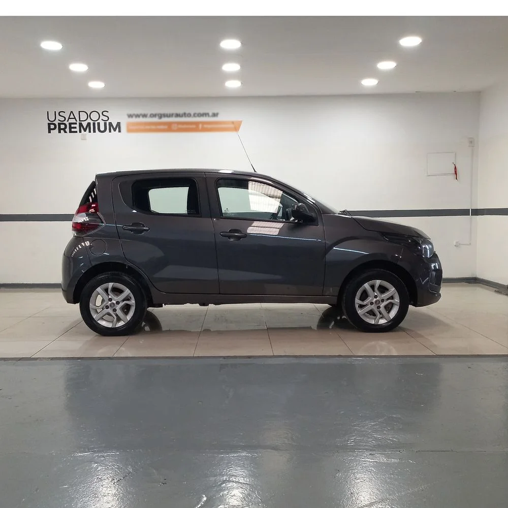 FIAT Mobi 2020 4x2 NAFTA Miniatura 4