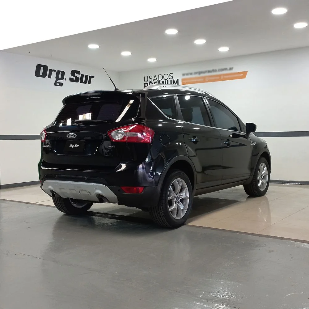 FORD Kuga 2010 4x4 NAFTA Miniatura 5
