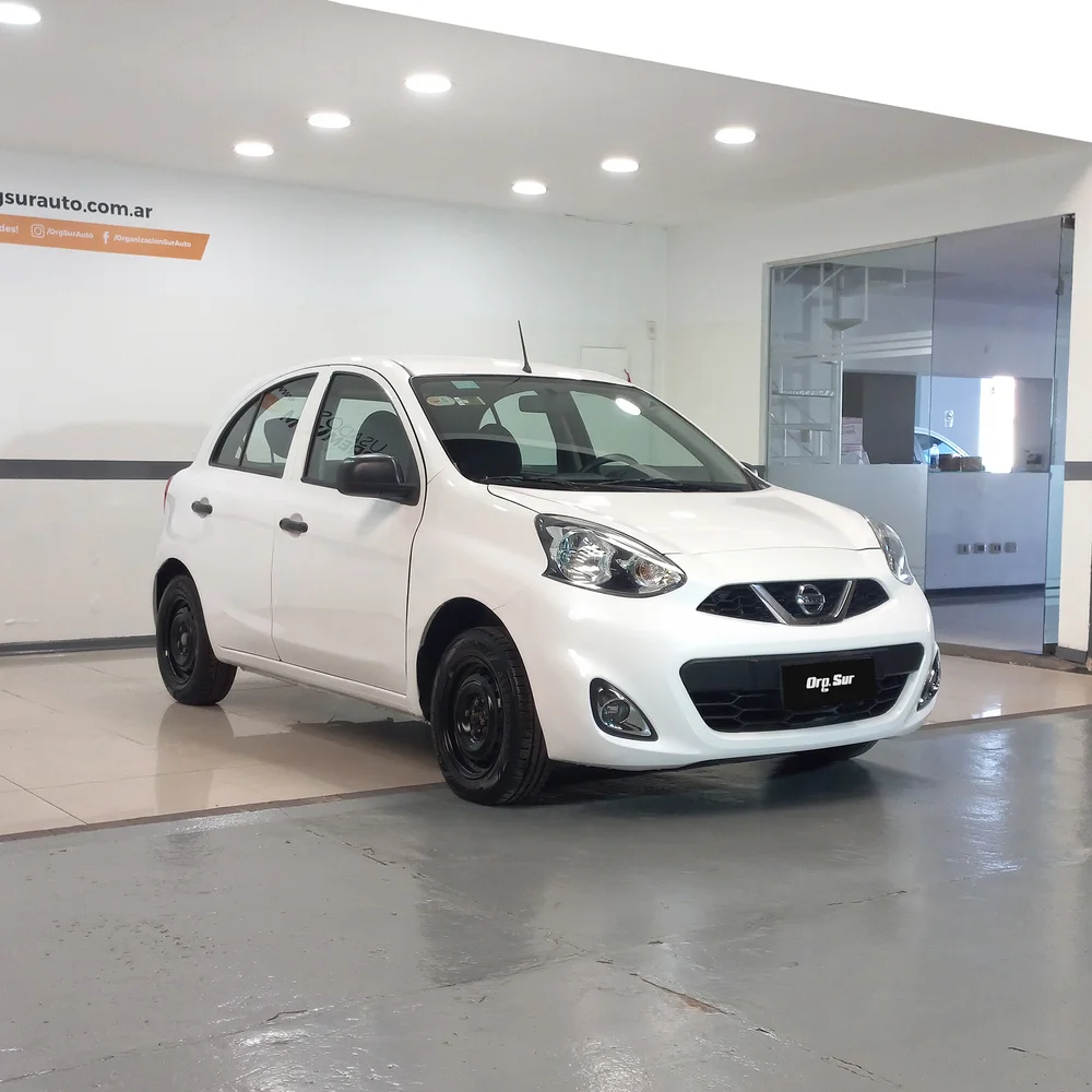 NISSAN March 2019 4x2 NAFTA Miniatura 3