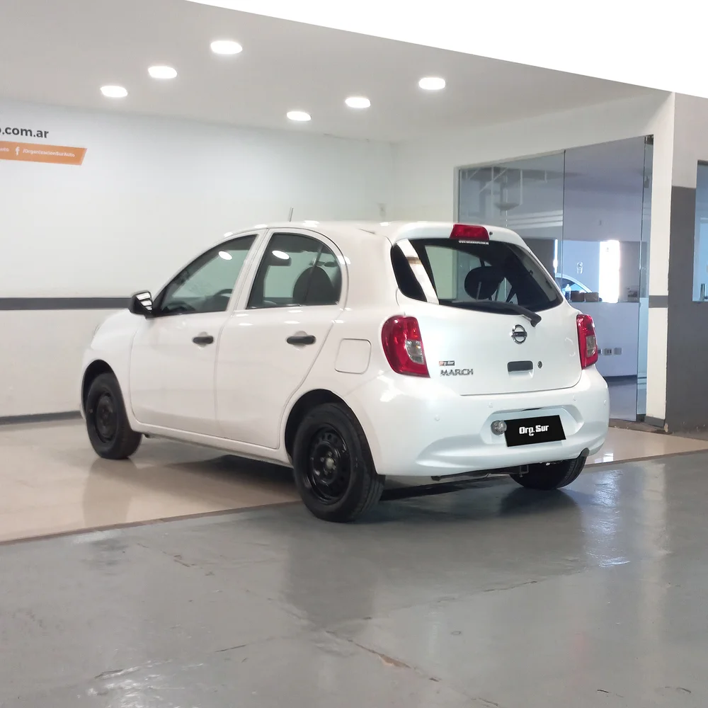 NISSAN March 2019 4x2 NAFTA Miniatura 7