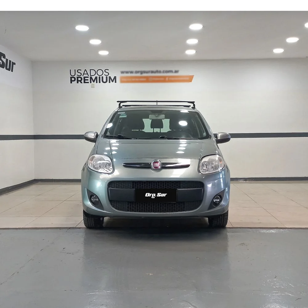 FIAT Palio 2018 4x2 NAFTA Miniatura 2