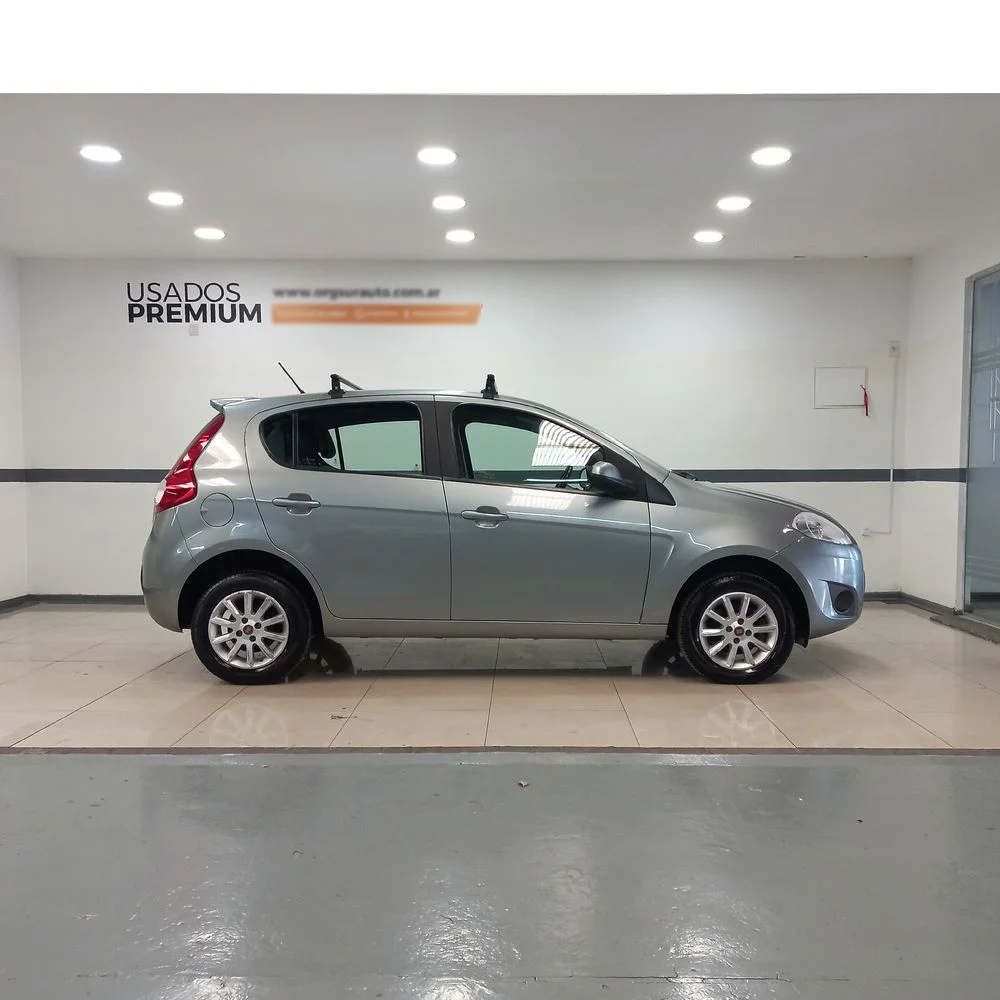 FIAT Palio 2018 4x2 NAFTA Miniatura 4