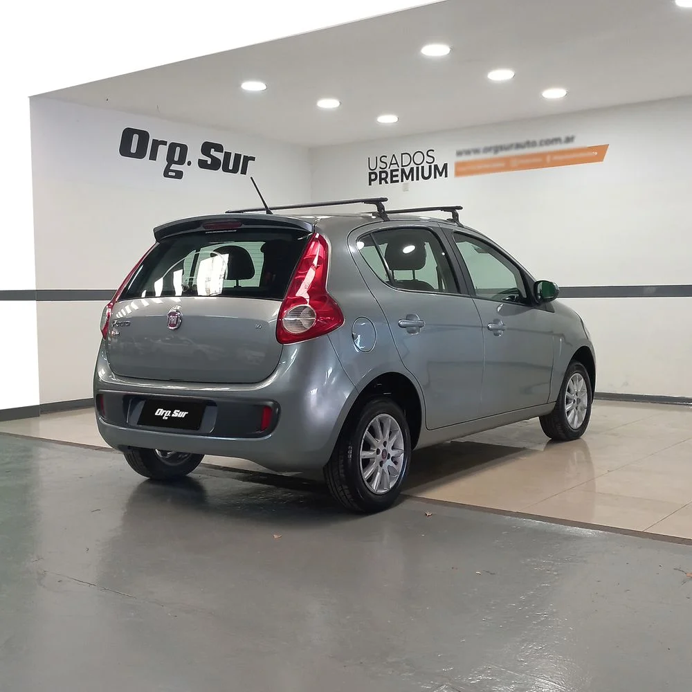 FIAT Palio 2018 4x2 NAFTA Miniatura 5
