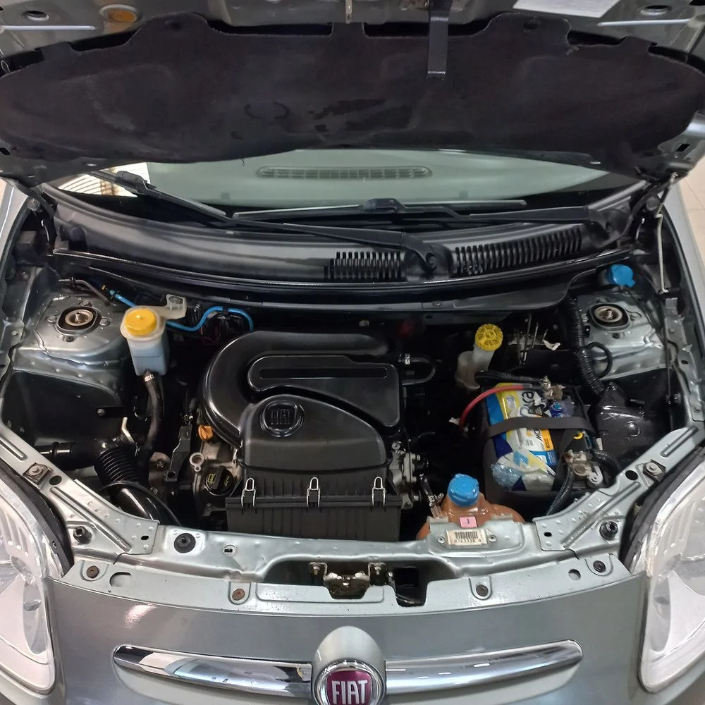 FIAT Palio 2018 4x2 NAFTA Miniatura 20