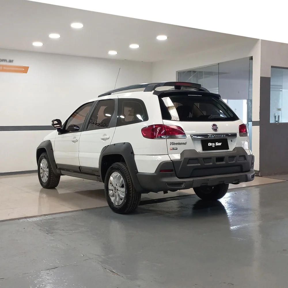FIAT Weekend 2017 4x2 NAFTA Miniatura 7