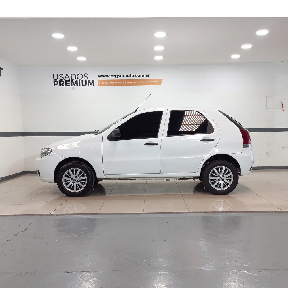 FIAT Palio 2015 4x2 NAFTA Miniatura 8