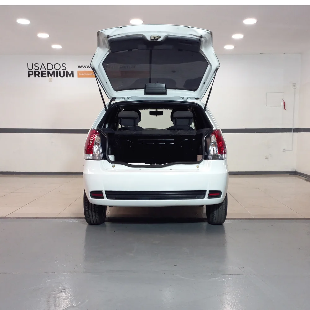 FIAT Palio 2015 4x2 NAFTA Miniatura 10