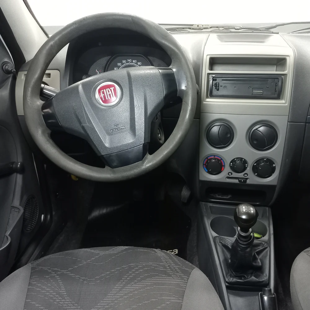 FIAT Palio 2015 4x2 NAFTA Miniatura 16