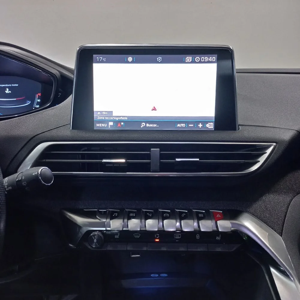 PEUGEOT 3008 2019 4x2 DIESEL Miniatura 12