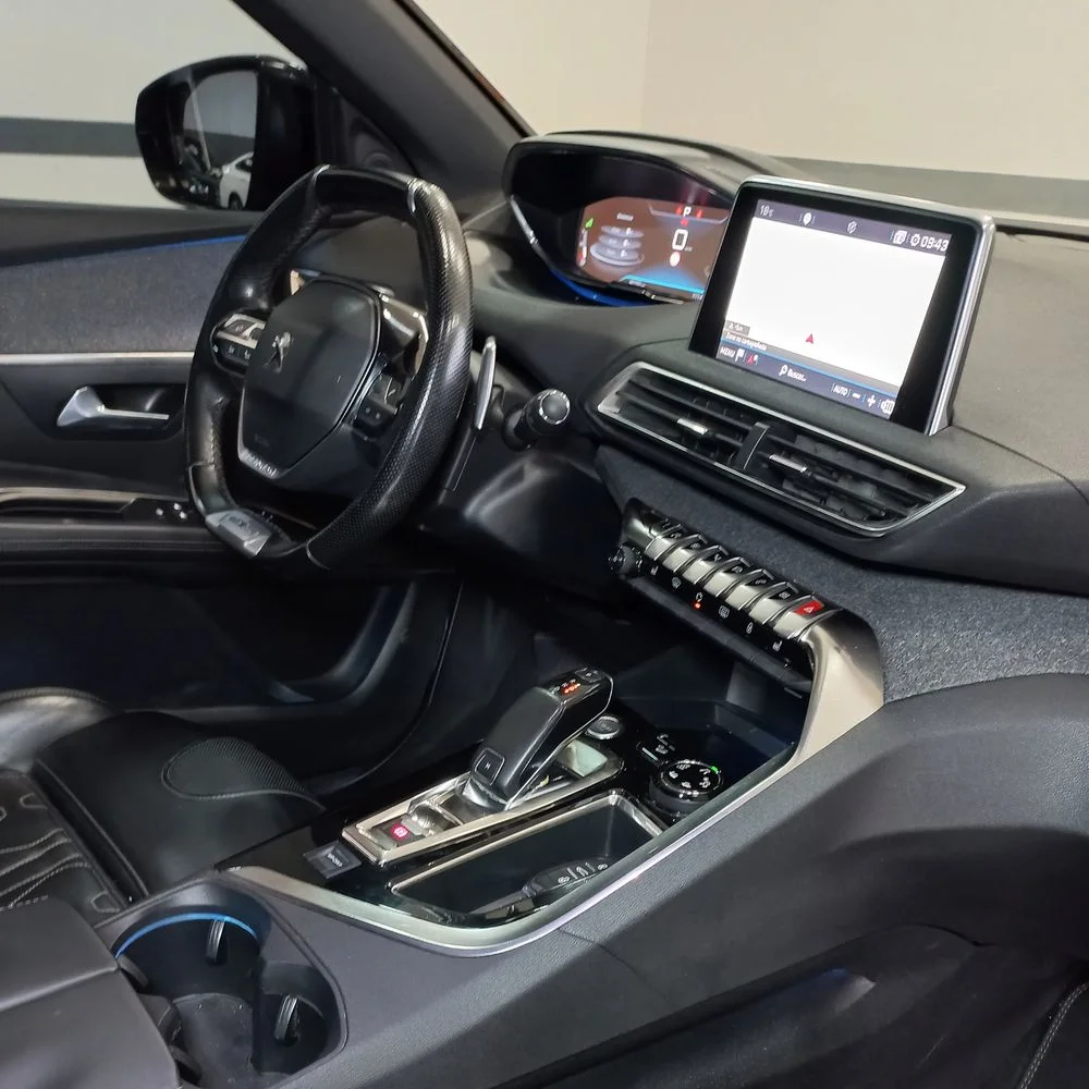 PEUGEOT 3008 2019 4x2 DIESEL Miniatura 18