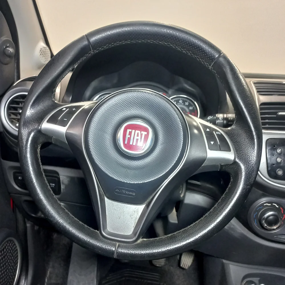 FIAT Palio 2017 4x2 NAFTA Miniatura 13
