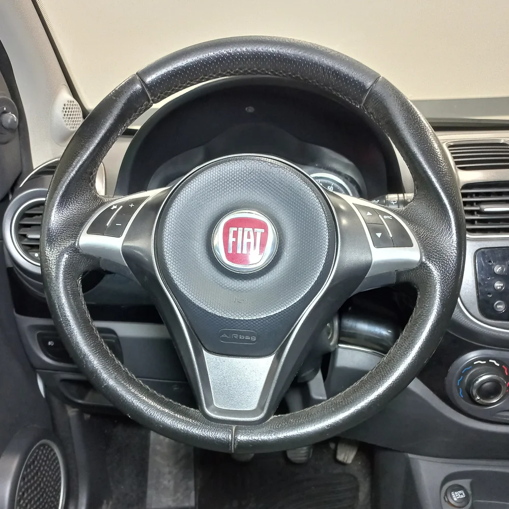 FIAT Palio 2017 4x2 NAFTA Miniatura 14