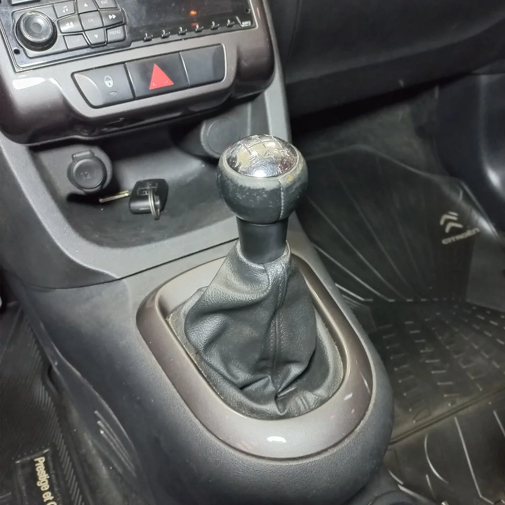 CITROEN C3 2013 4x2 NAFTA Miniatura 14