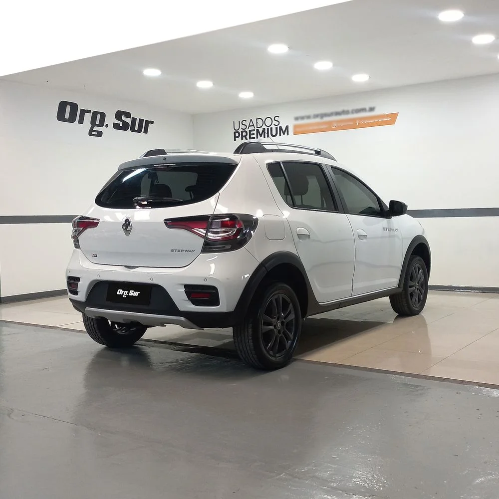 RENAULT Sandero Stepway 2020 4x2 NAFTA Miniatura 5