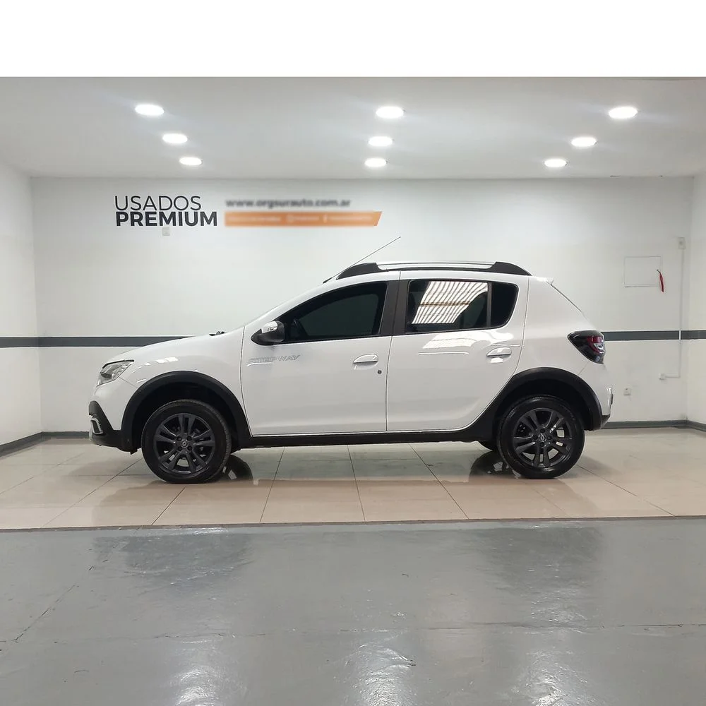 RENAULT Sandero Stepway 2020 4x2 NAFTA Miniatura 8